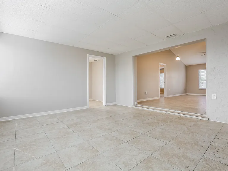 6248 Drucker Cir — Photo 7