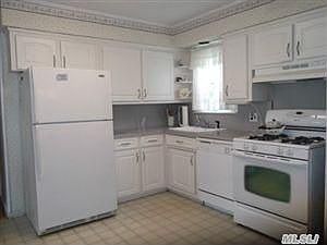 4th image of 229 Atlantic Ave