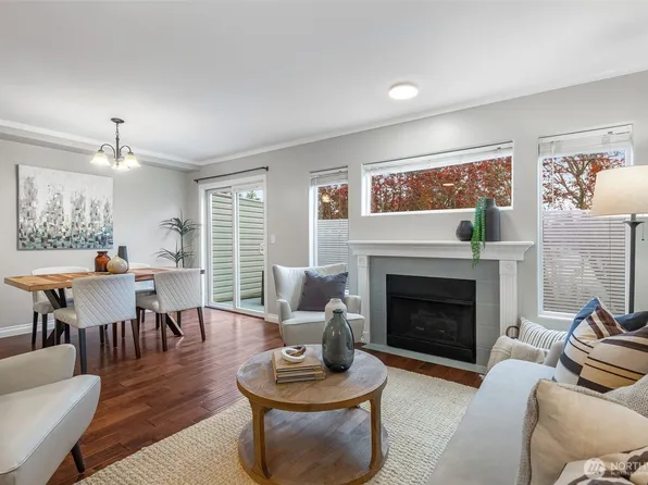 6106 202nd Street SW #103, Lynnwood, WA 98036