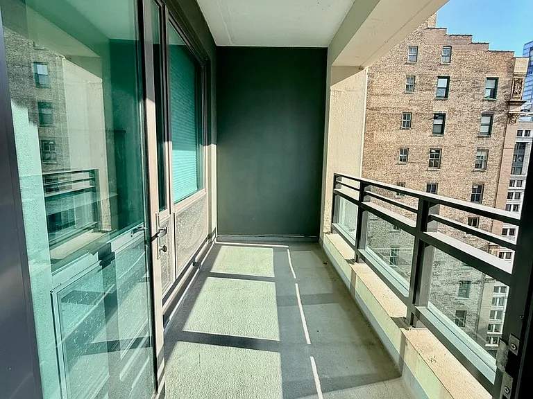 130 N Garland Ct #2110 — Photo 20