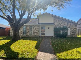 4929 Watkins Dr, The Colony, TX 75056