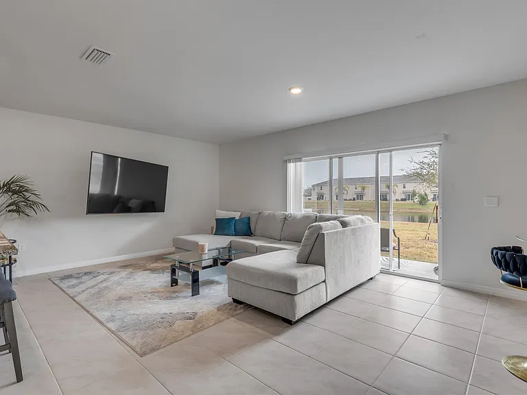 b - Interior (12)_02262026