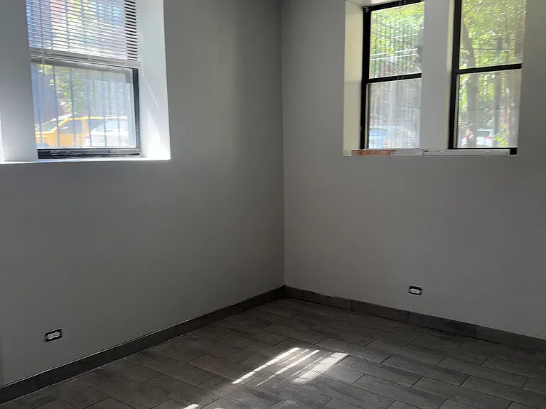 7009 N Paulina St #4B — Photo 5