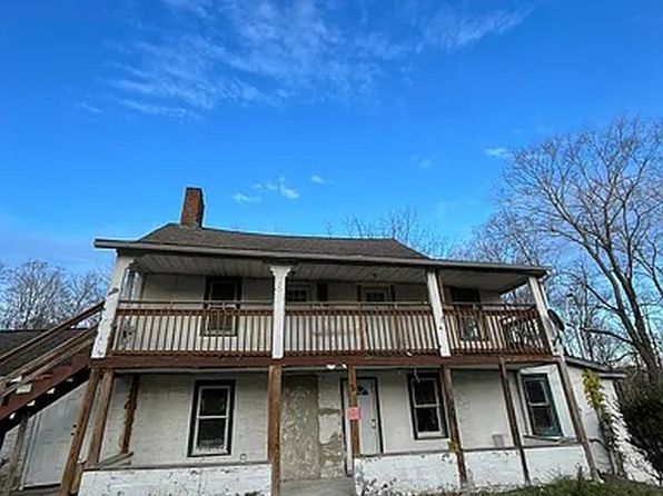 5 Old Turnpike Rd #1