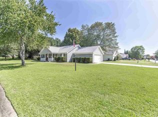 628 Shannon Ridge Dr, Bonaire, GA 31005