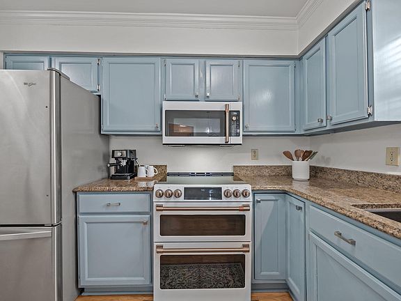 5th image of 1401 Mapleside Ct