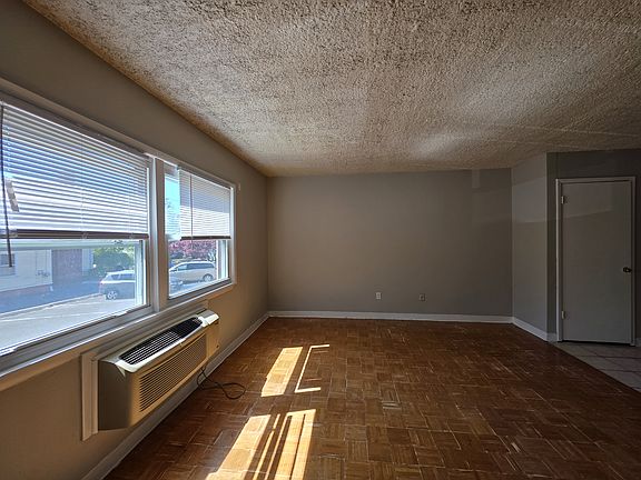 5th image of 31 Austin St APT 5B
