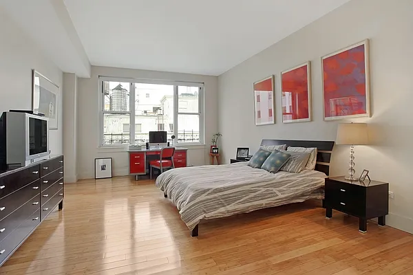 Sold by Corcoran | media 3