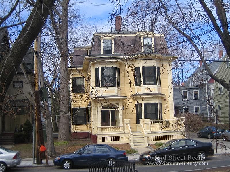1st image of 37 Langdon St APT 3