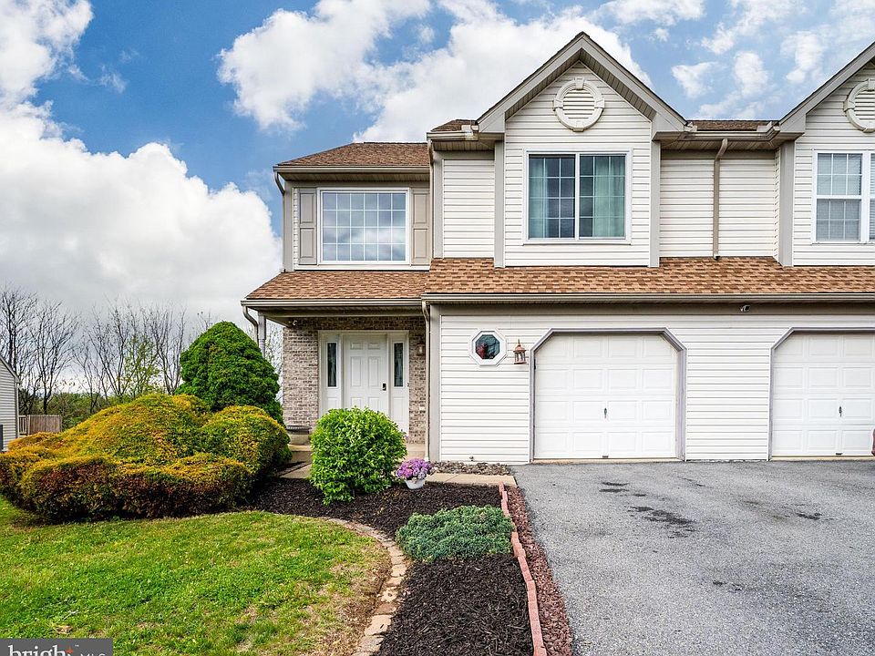1st image of 104 Michigan Dr