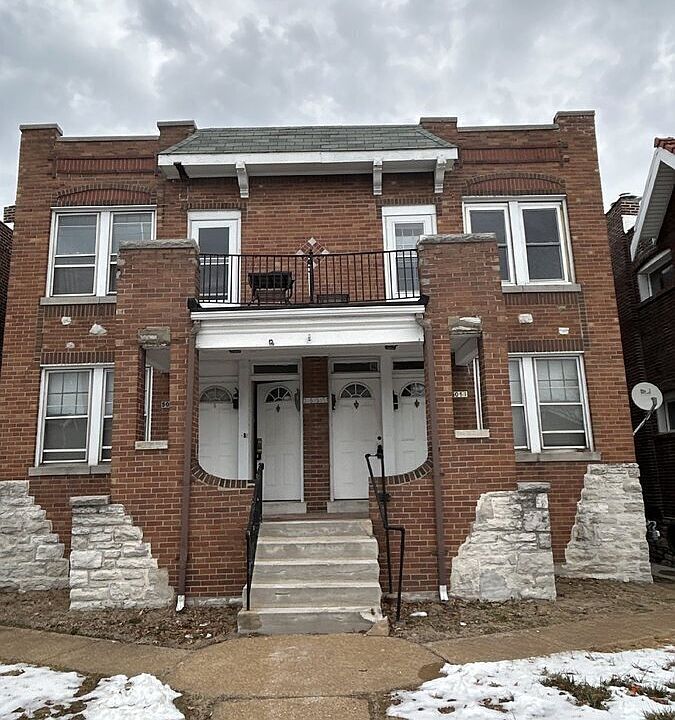 1st image of 5051 Chippewa St #2F
