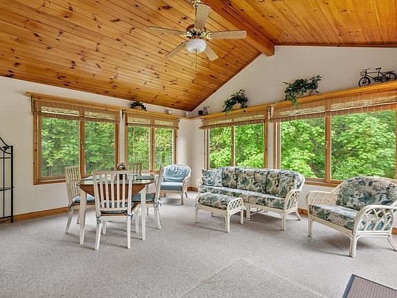 2nd image of 12 Marion Dr