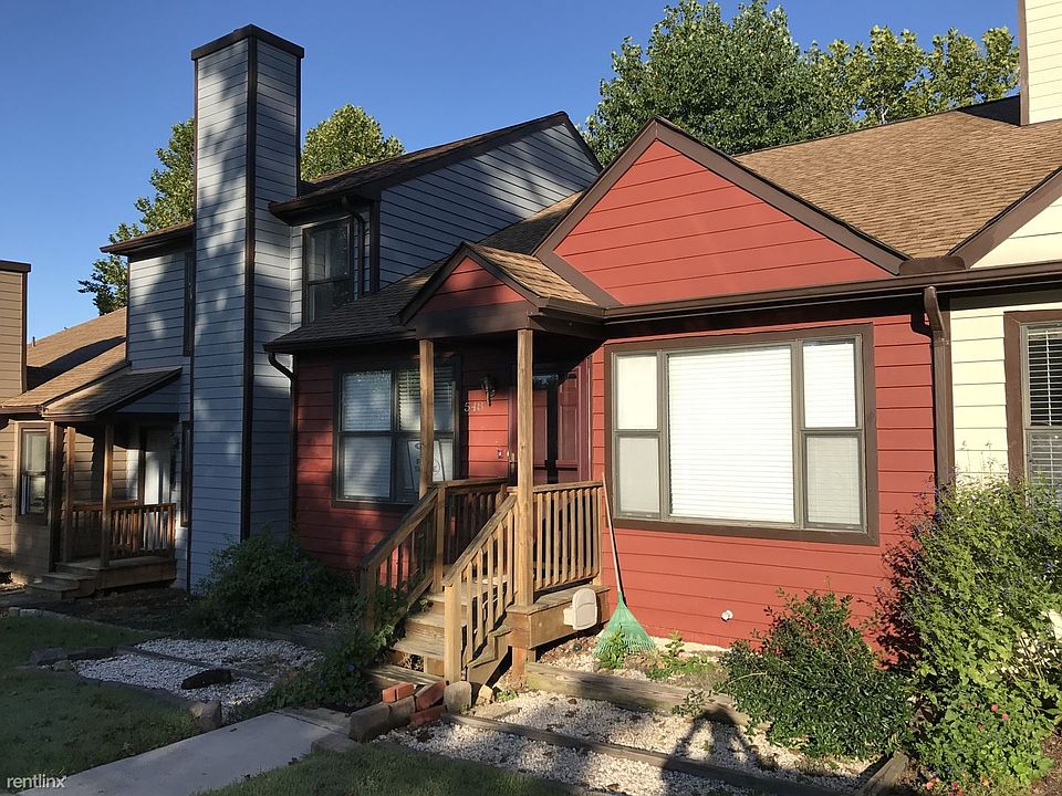 2nd image of 548 Whitcover Cir