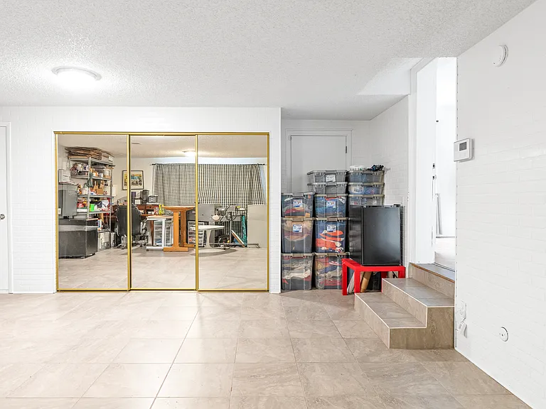 4546 Lowell Blvd #R — Photo 11