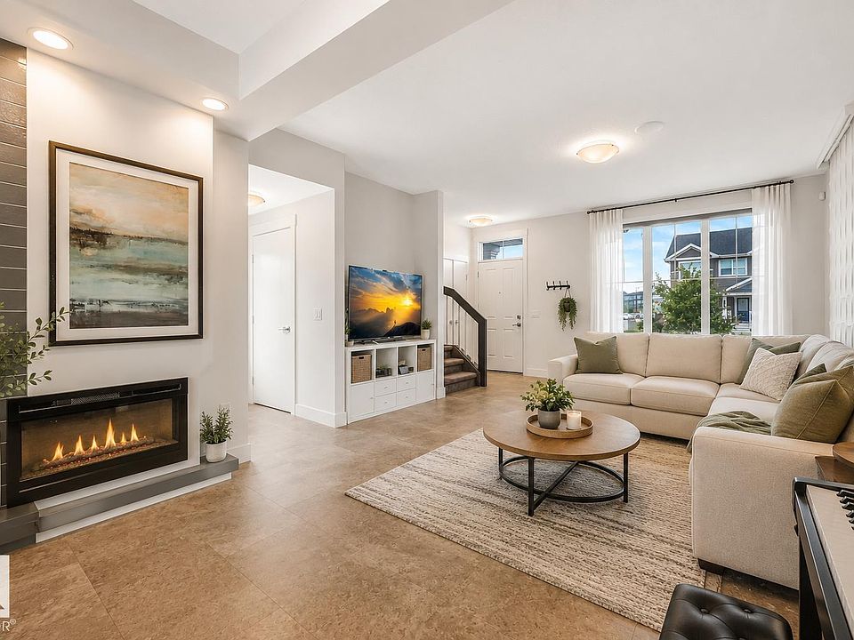 1st image of 8004 Orchards Grn SW