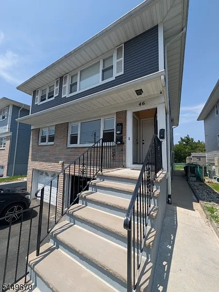 46 Sager Pl