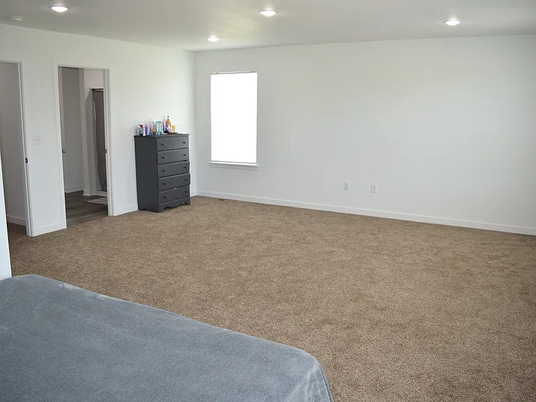 311 Alberts Dr — Photo 20