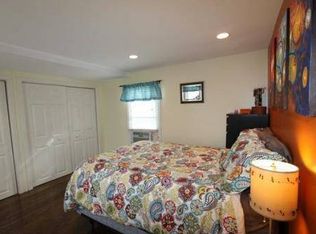 543 E 3rd St, Boston, MA 02127