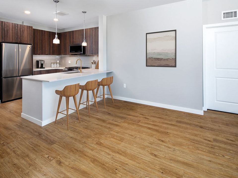 Avalon Harbor Isle Apartment Rentals Island Park, NY Zillow