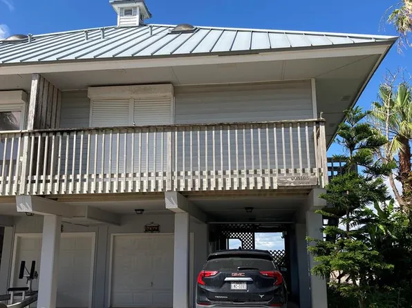 1057 W Scallop, Pt Isabel, TX 78578