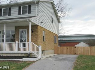 19 Fairground Ave, Taneytown, MD 21787