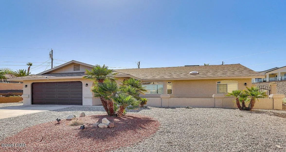 3 bed, 2.0 bath, 1550 sqft, $2,800 — Photo 1