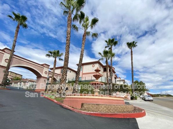 2707 Lake Pointe Dr UNIT 205