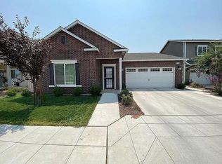 6229 E Garland Ave, Fresno, CA