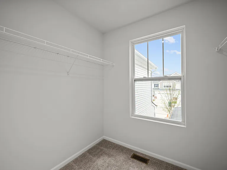 2405 Saltsprings Dr — Photo 19