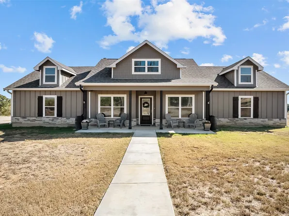 805 Carter Ln, Santo, TX 76472