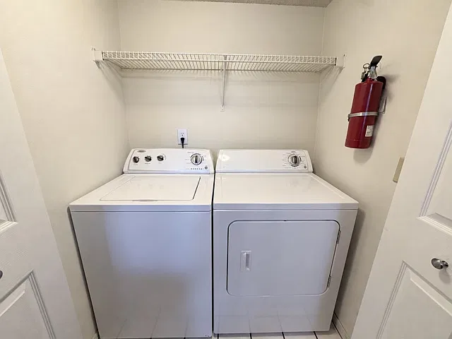 2400 Feather Sound Dr — Photo 4