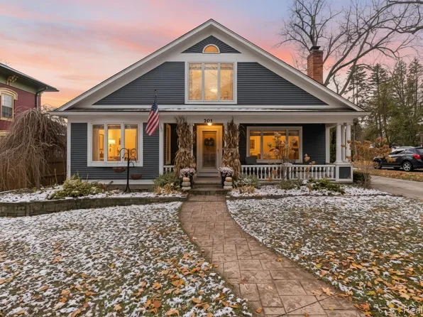 201 Pleasant St, Romeo, MI 48065