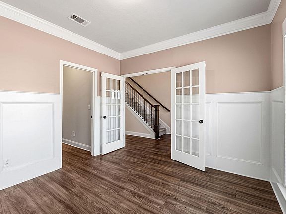 5th image of 1100 Gregory Landing Drive