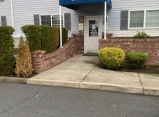 12636 SE Alder St #119, Portland, OR 97233