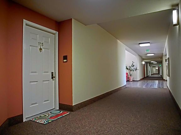 3rd image of 25912 Hayward Blvd APT 115