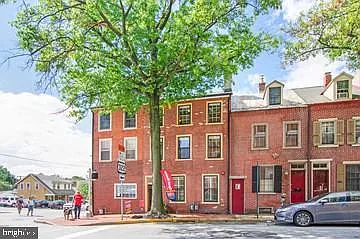 8 N New St — Photo 29