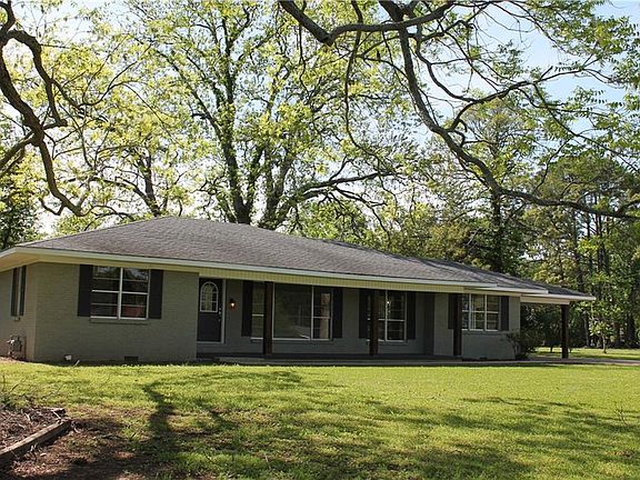 2nd image of 1407 Horseshoe Dr