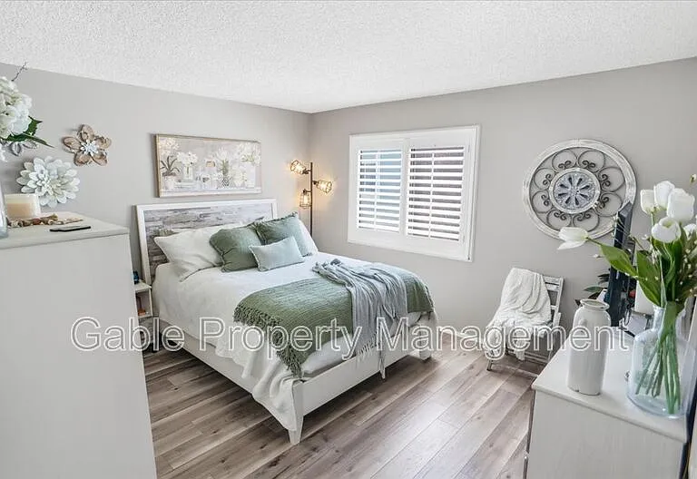 20305 Rue Crevier #585 — Photo 8