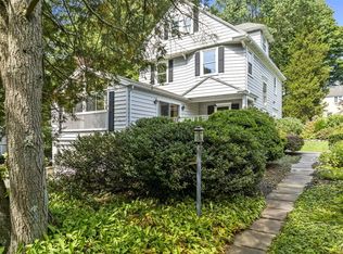 324 Linden St, Wellesley, MA 02481