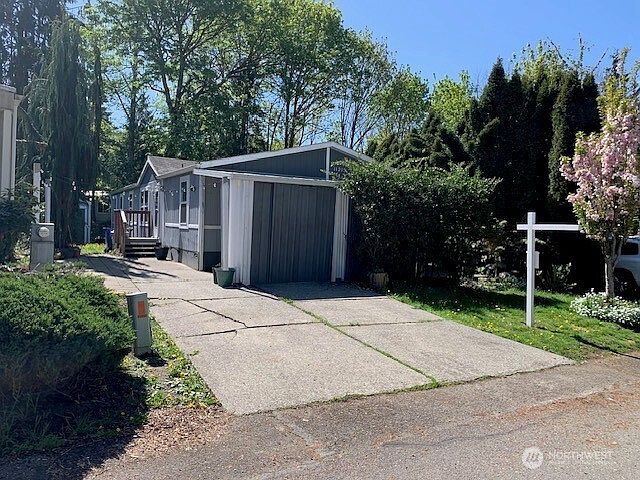 1st image of 11215 SE 226 Street