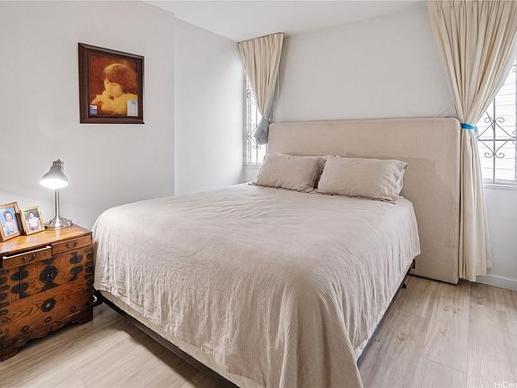 4th image of 910 Ahana St APT 706