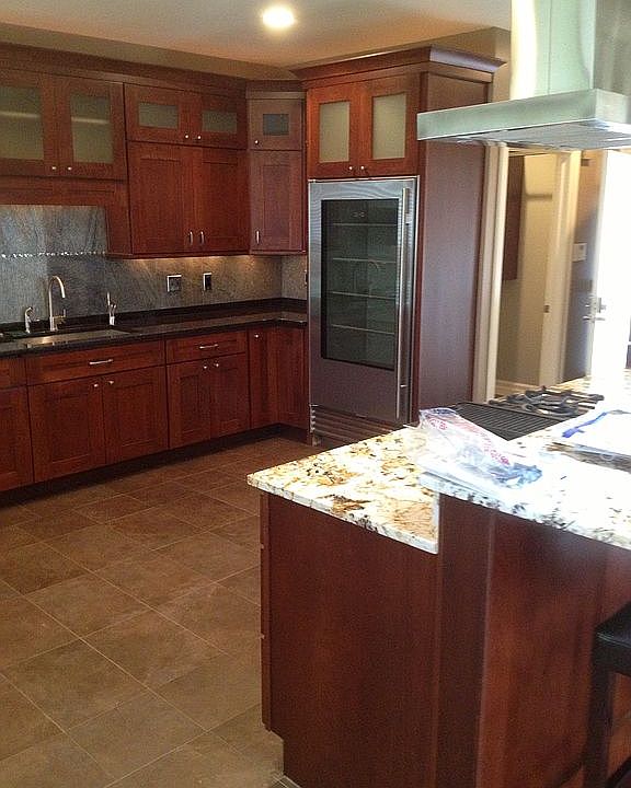 1st image of 7398 Gateway Dr #1