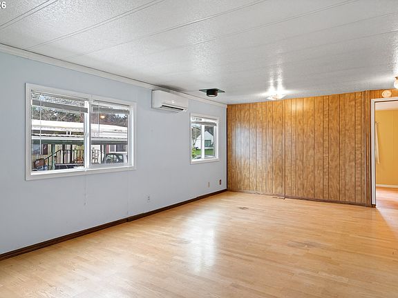 5th image of 7080 Thurston Rd Space 2