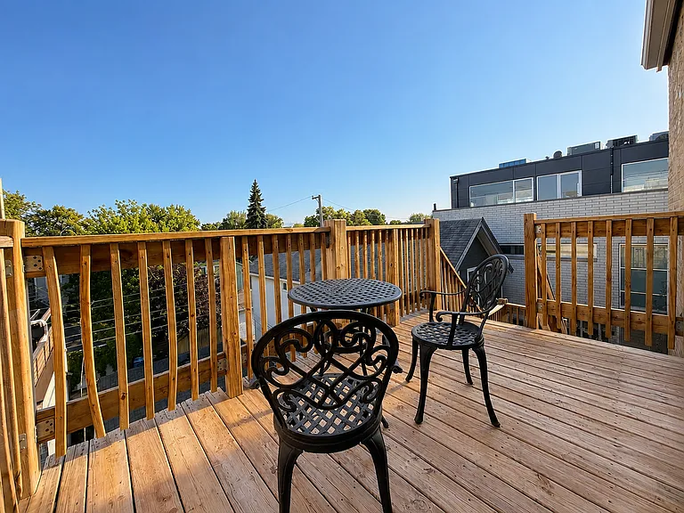 2035 W Cortland St #3 — Photo 8