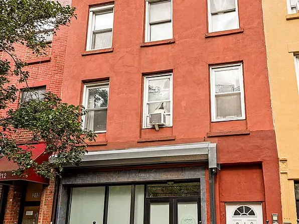 210 Hoyt St, Brooklyn, NY 11217