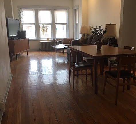 2nd image of 1100 N Spaulding Ave #1