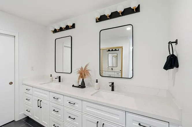 4206 Huntington St — Photo 13