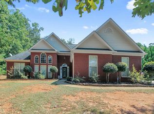 1214 Fox Creek Dr, McDonough, GA 30252