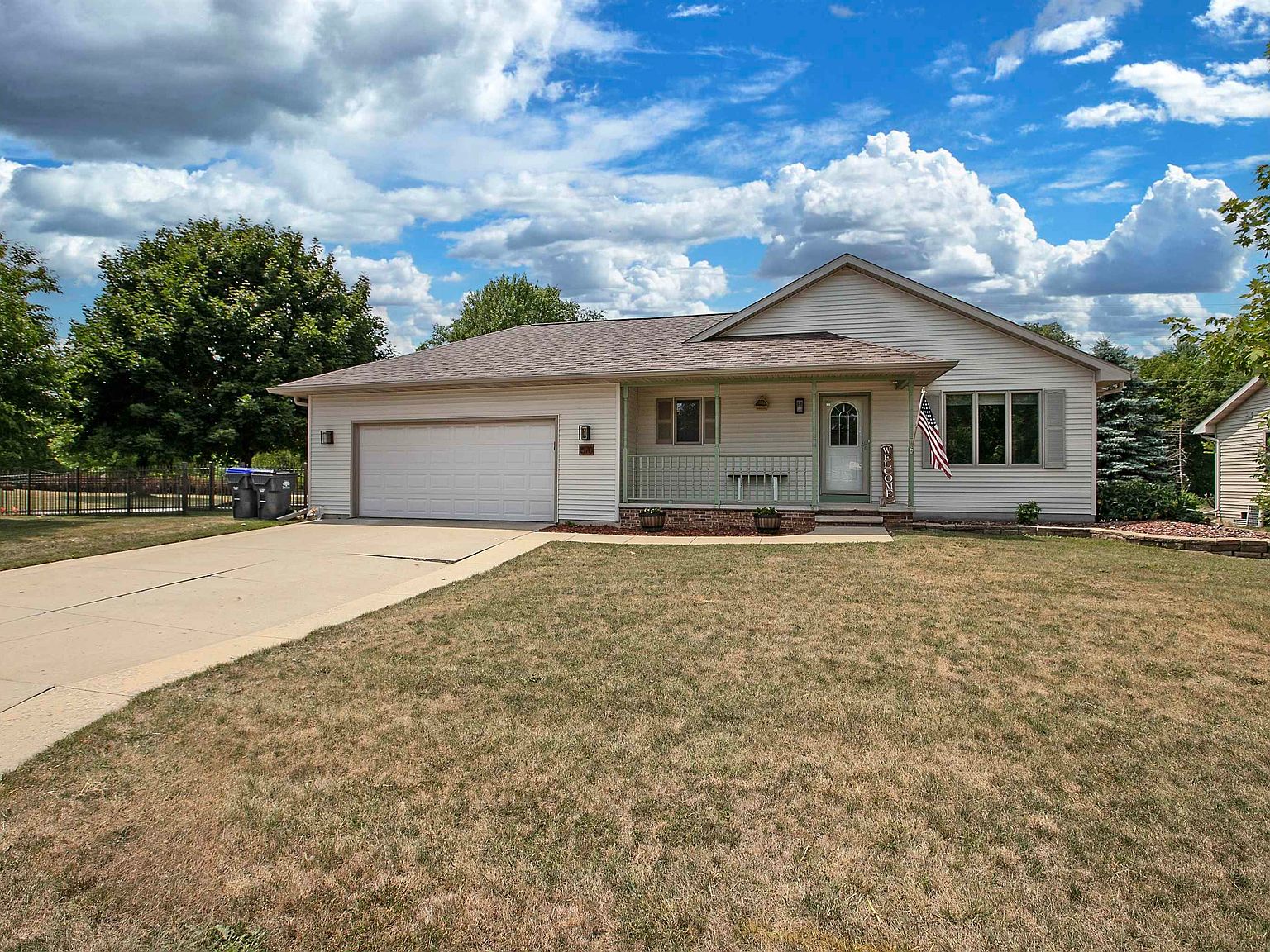 1570 Citation Ln, Neenah, WI 54956 Zillow