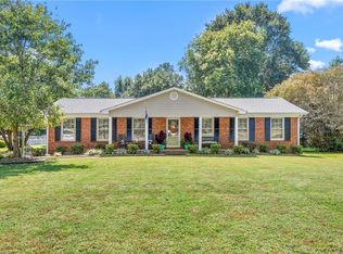 4161 Kynwood Dr, Trinity, NC 27370